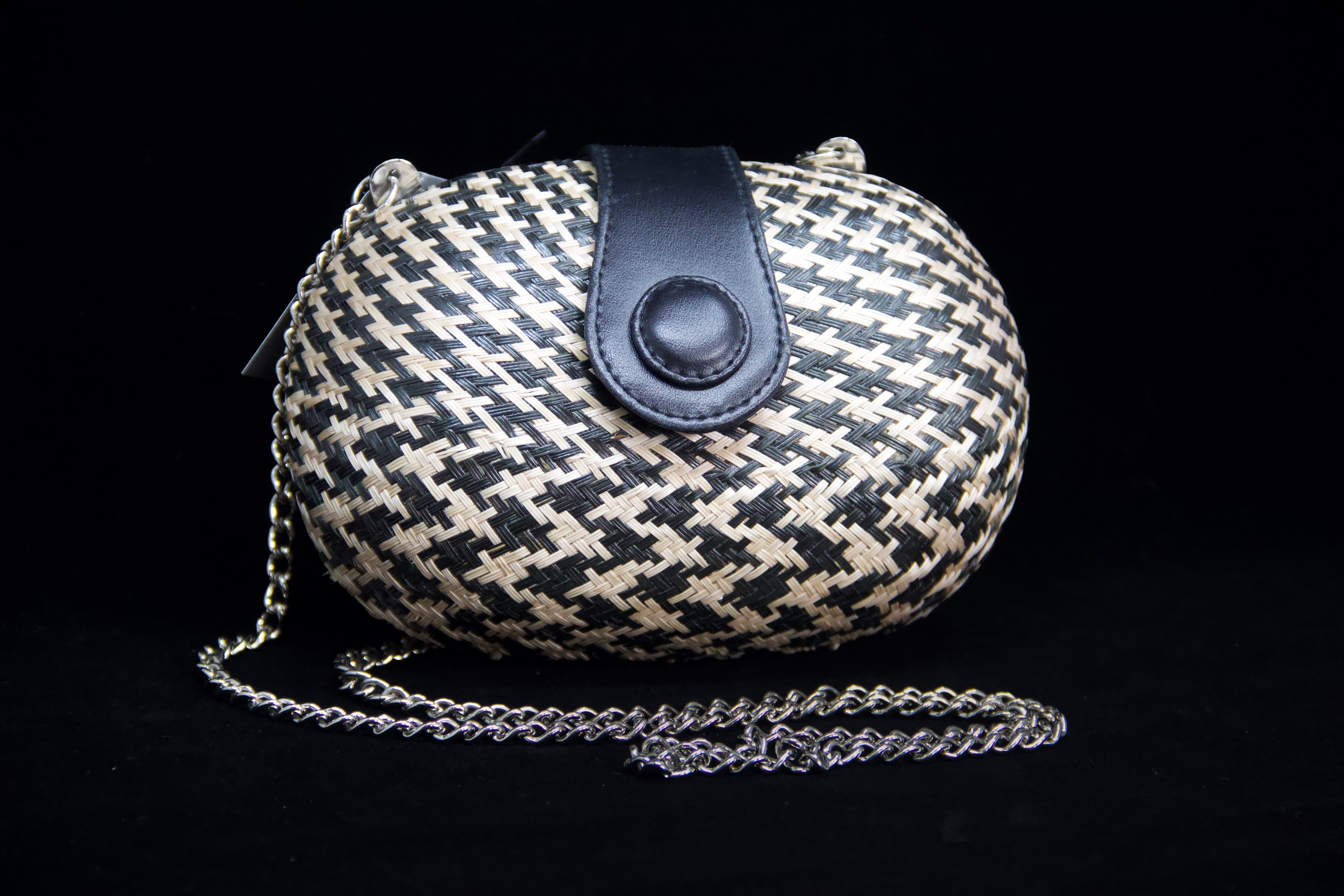 Woven Round Straw Crossbody