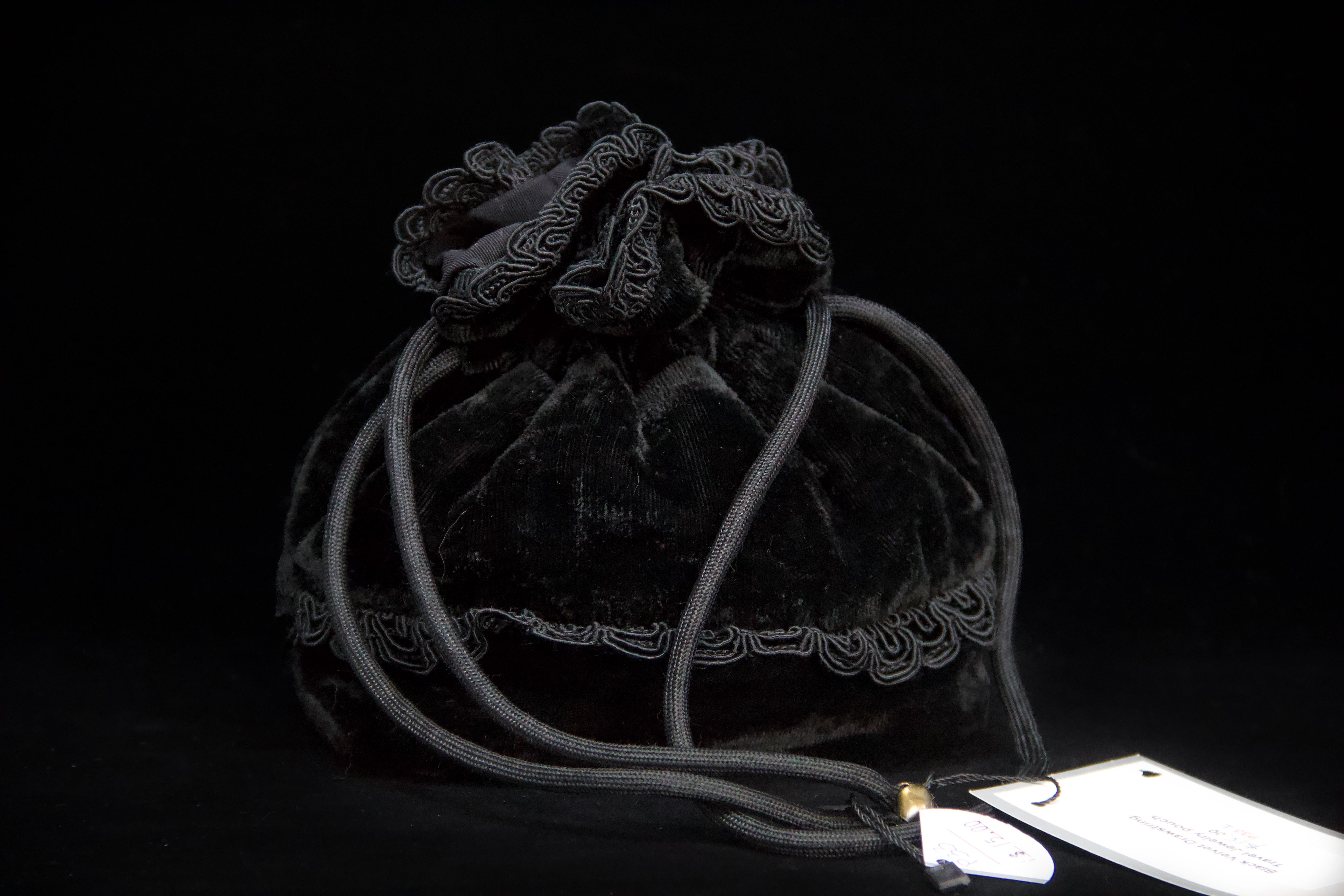 Velvet Travel Drawstring Pouch